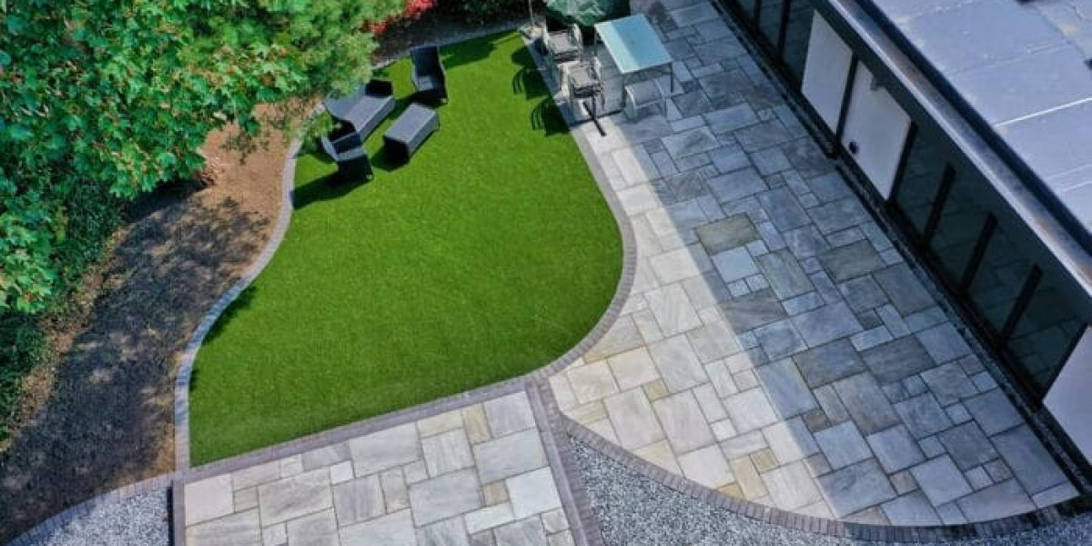 Transform Your Outdoor Space with the Best Poole Landscapers Near You