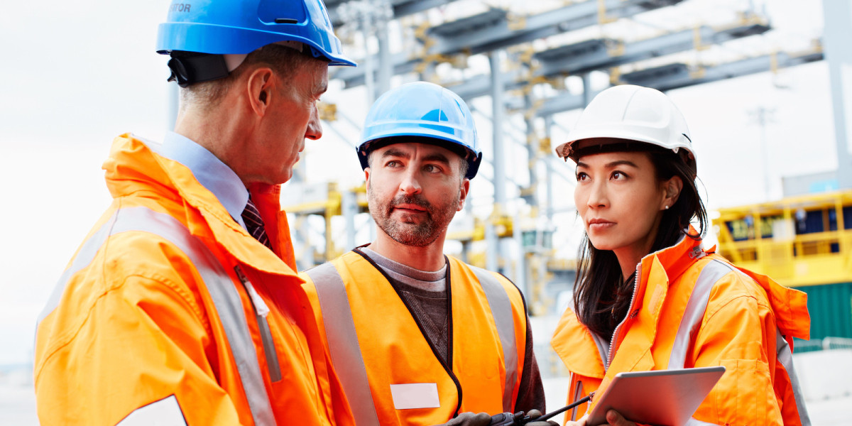 The Benefits of Obtaining a NEBOSH Qualification